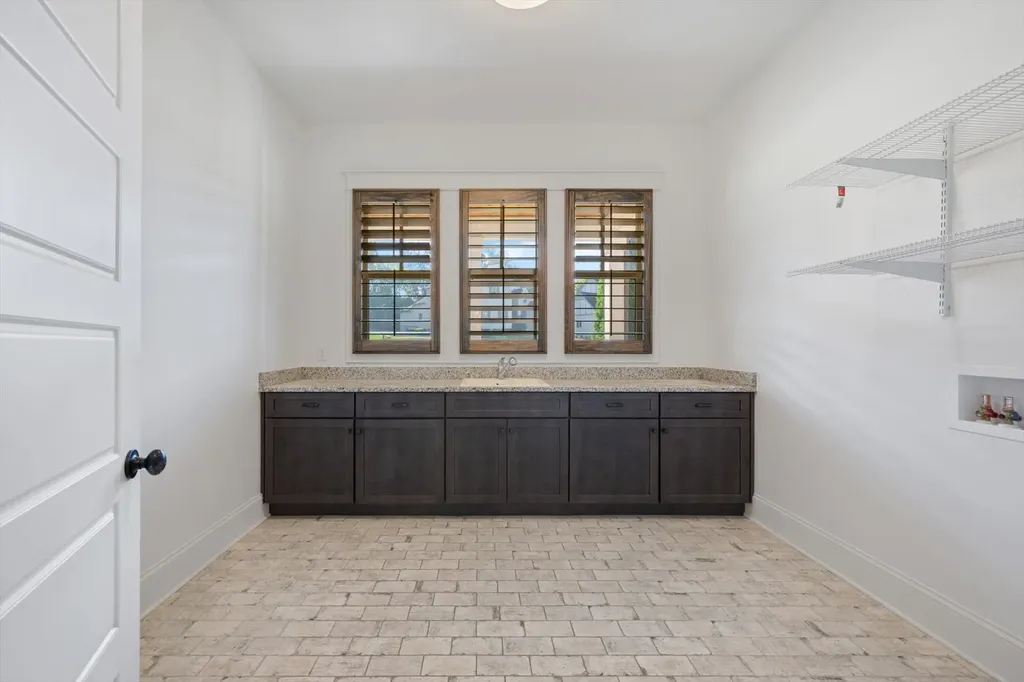 4174 Old Light Circle Arrington TN 37014