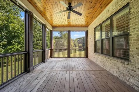 4174 Old Light Circle Arrington TN 37014