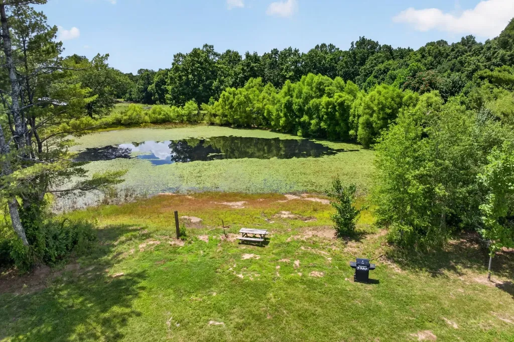 3358 Plateau Road Crossville TN 38571