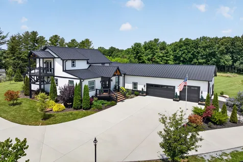 3358 Plateau Road Crossville TN 38571