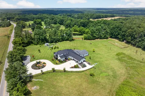 3358 Plateau Road Crossville TN 38571