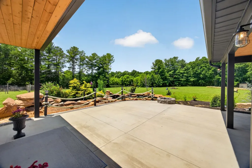 3358 Plateau Road Crossville TN 38571