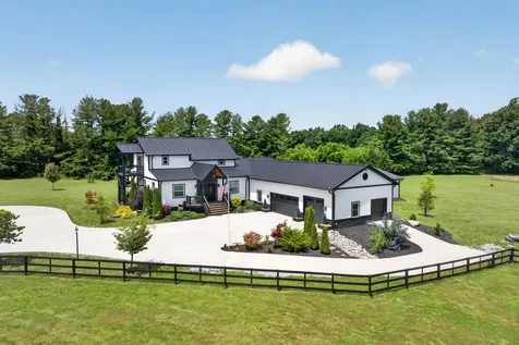 3358 Plateau Road Crossville TN 38571