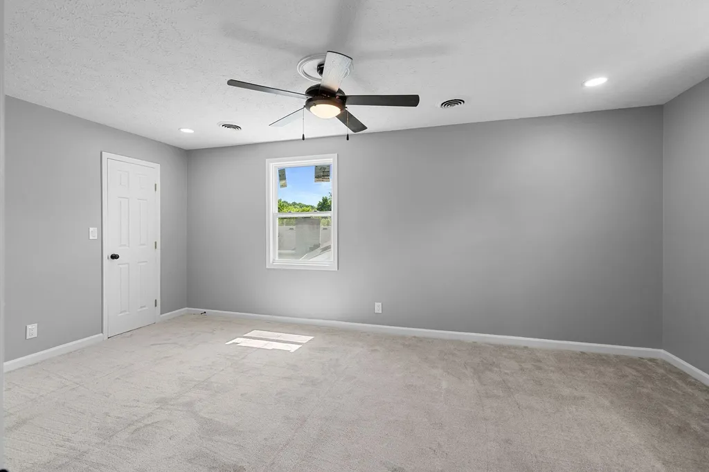 83 Benzing Road Antioch TN 37013