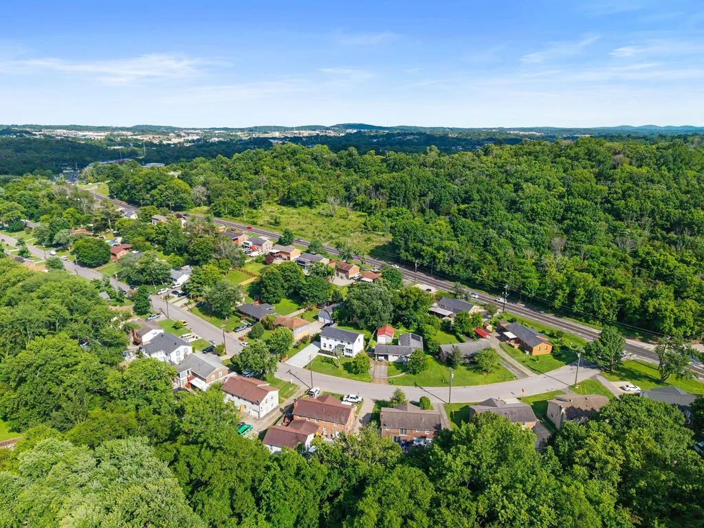 83 Benzing Road Antioch TN 37013