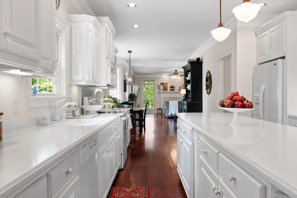 8487 Del Thomas Road Smyrna TN 37167