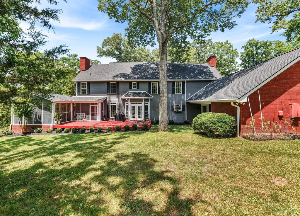 8487 Del Thomas Road Smyrna TN 37167
