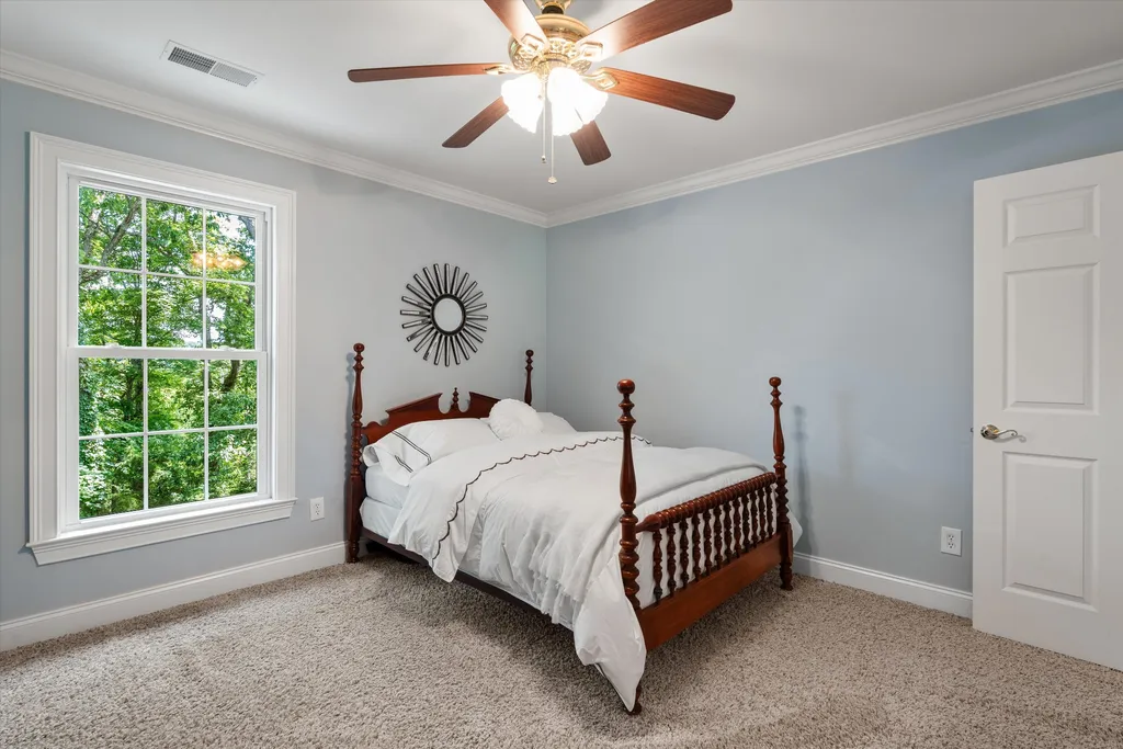 8487 Del Thomas Road Smyrna TN 37167