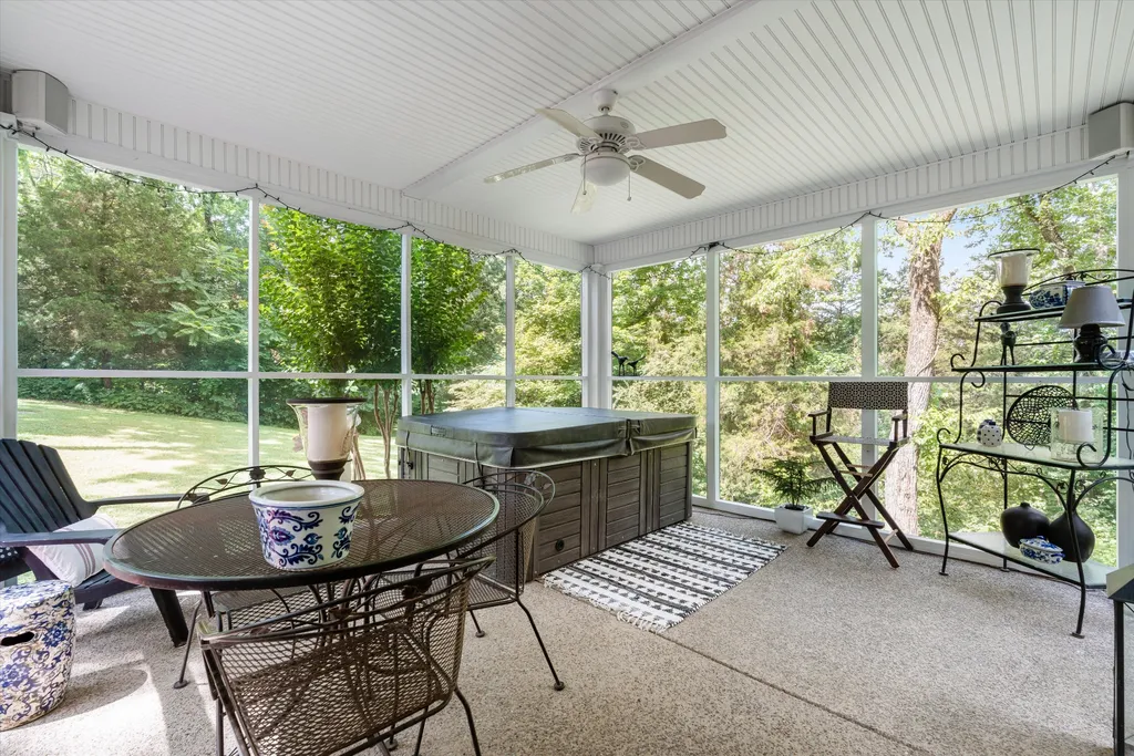 8487 Del Thomas Road Smyrna TN 37167