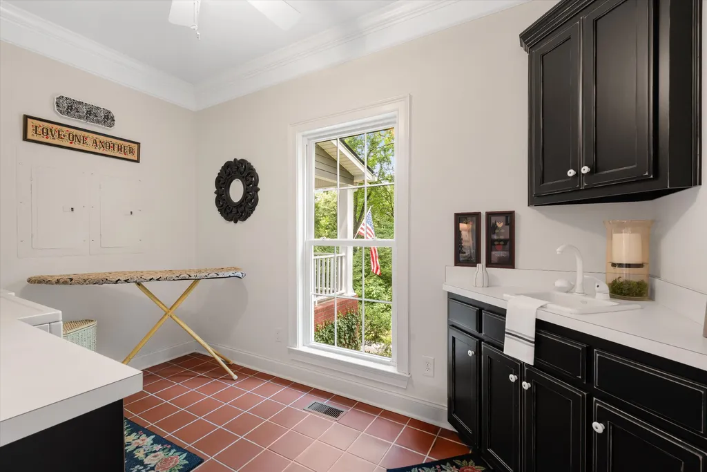 8487 Del Thomas Road Smyrna TN 37167