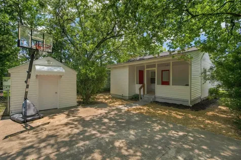 1400 Sunnyfield Lane Chattanooga TN 37412