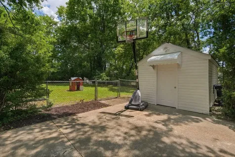 1400 Sunnyfield Lane Chattanooga TN 37412