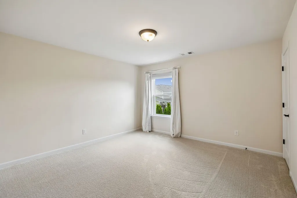 5008 Stately Drive Thompsons Station TN 37179