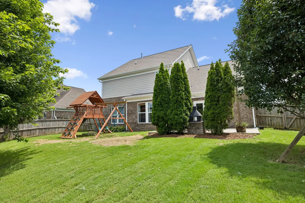 5008 Stately Drive Thompsons Station TN 37179