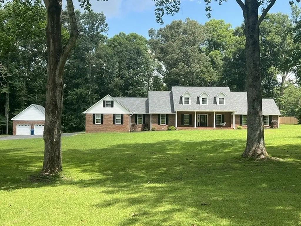 416 Powers Road Manchester TN 37355