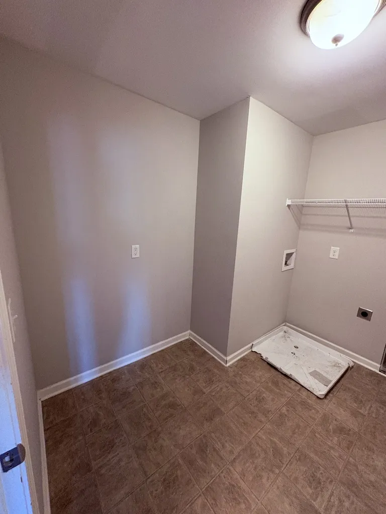 175 Saxony Way Gallatin TN 37066
