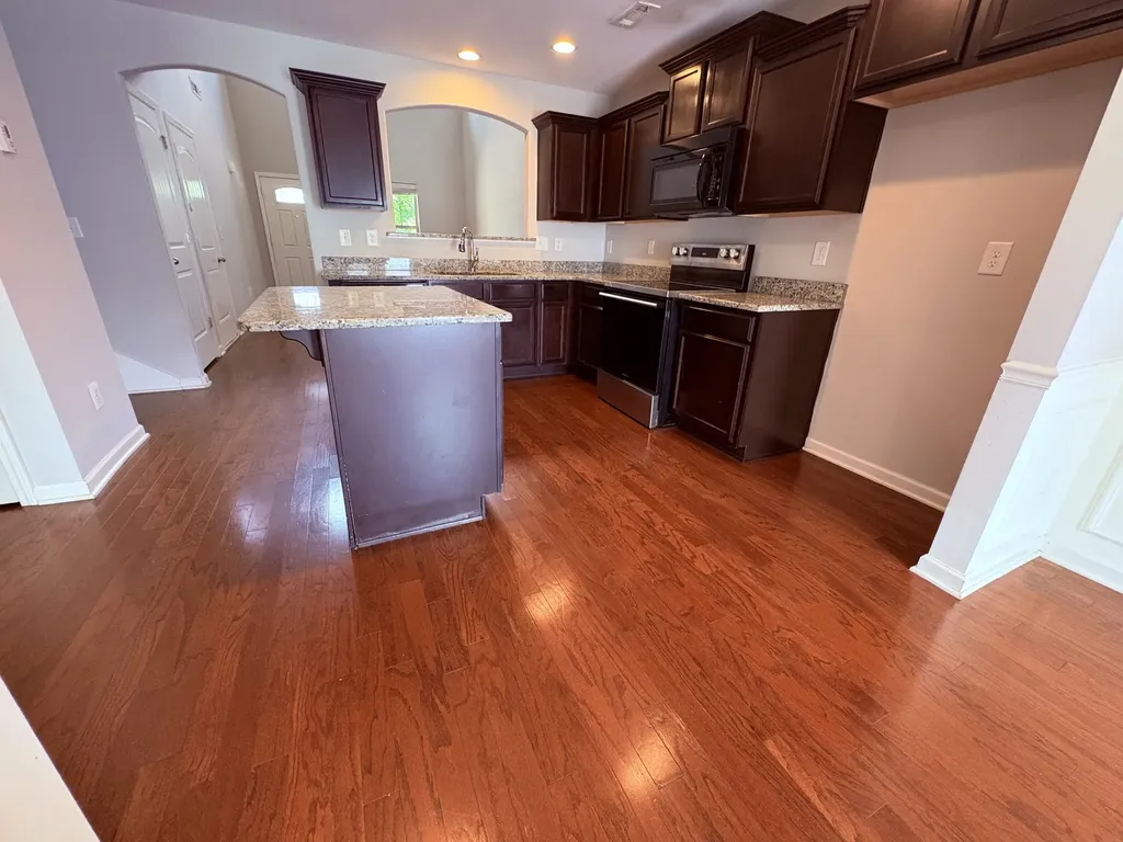 175 Saxony Way Gallatin TN 37066