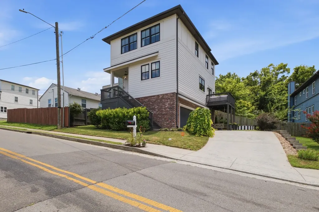 1520 Litton Avenue Nashville TN 37216