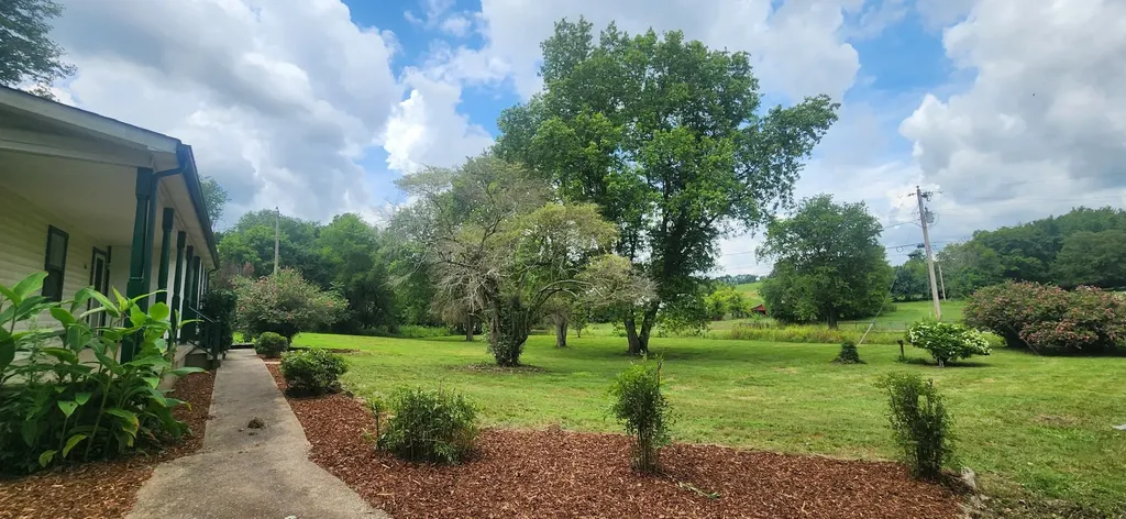 2877 Bryant Road Culleoka TN 38451