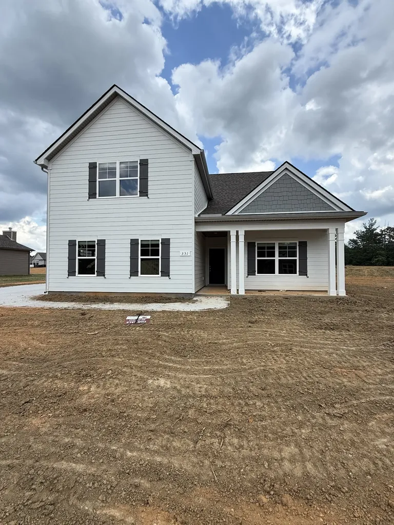 331 Stillwater Way Tullahoma TN 37388