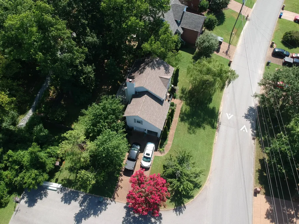 300 Colfax Drive Old Hickory TN 37138