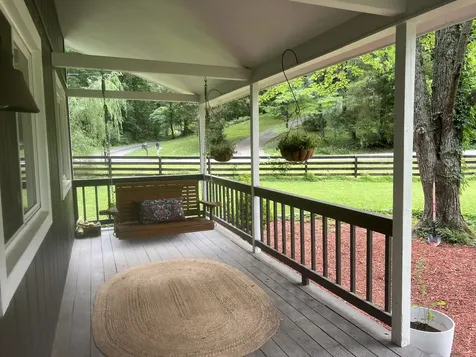 1051 Green Valley Drive Ashland City TN 37015