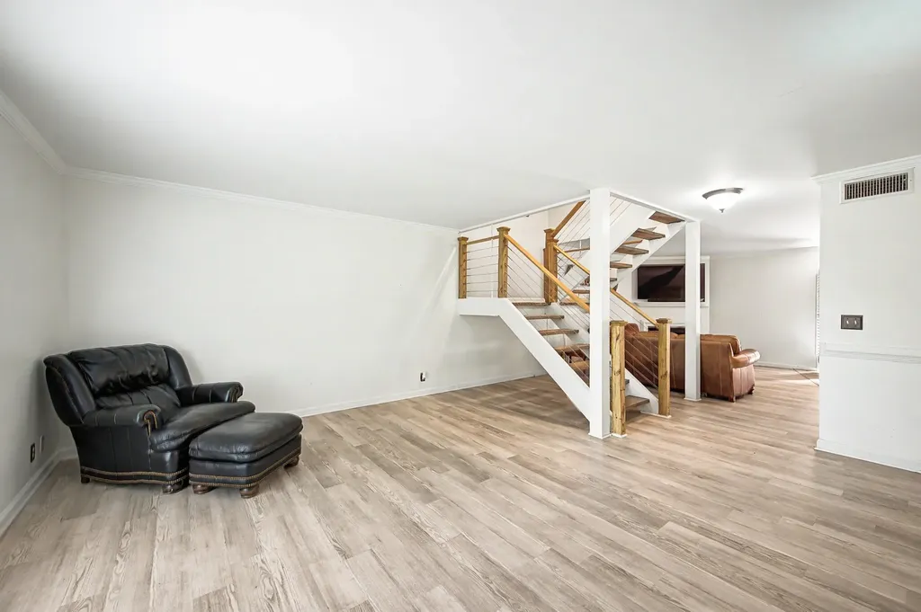 8300 Sawyer Brown Road Nashville TN 37221