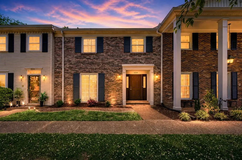 8300 Sawyer Brown Road Nashville TN 37221