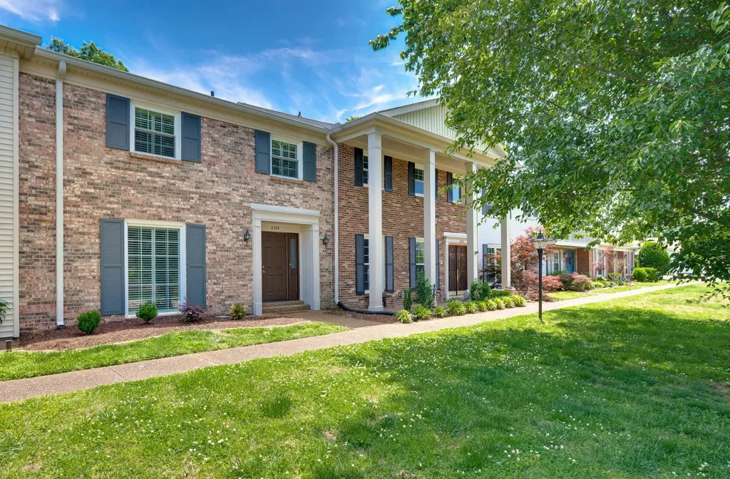 8300 Sawyer Brown Road Nashville TN 37221