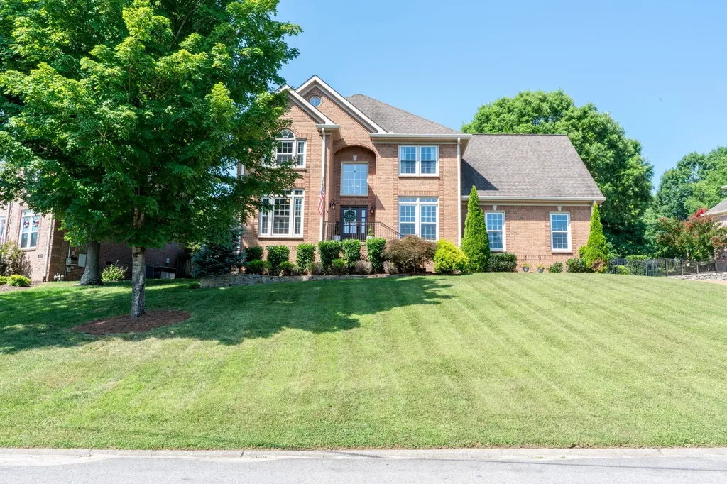 136 Ballentrae Drive Hendersonville TN 37075