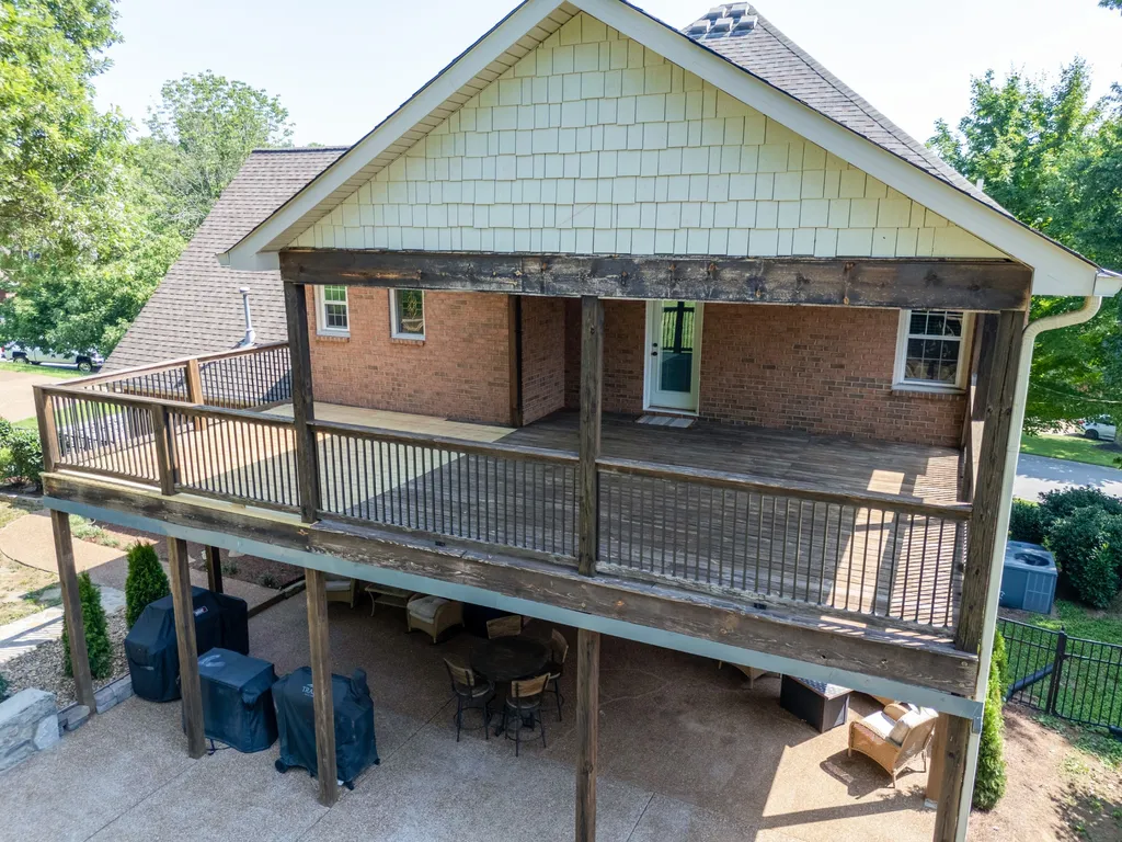 136 Ballentrae Drive Hendersonville TN 37075