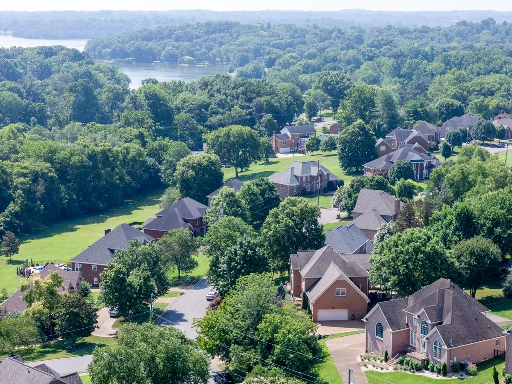 136 Ballentrae Drive Hendersonville TN 37075