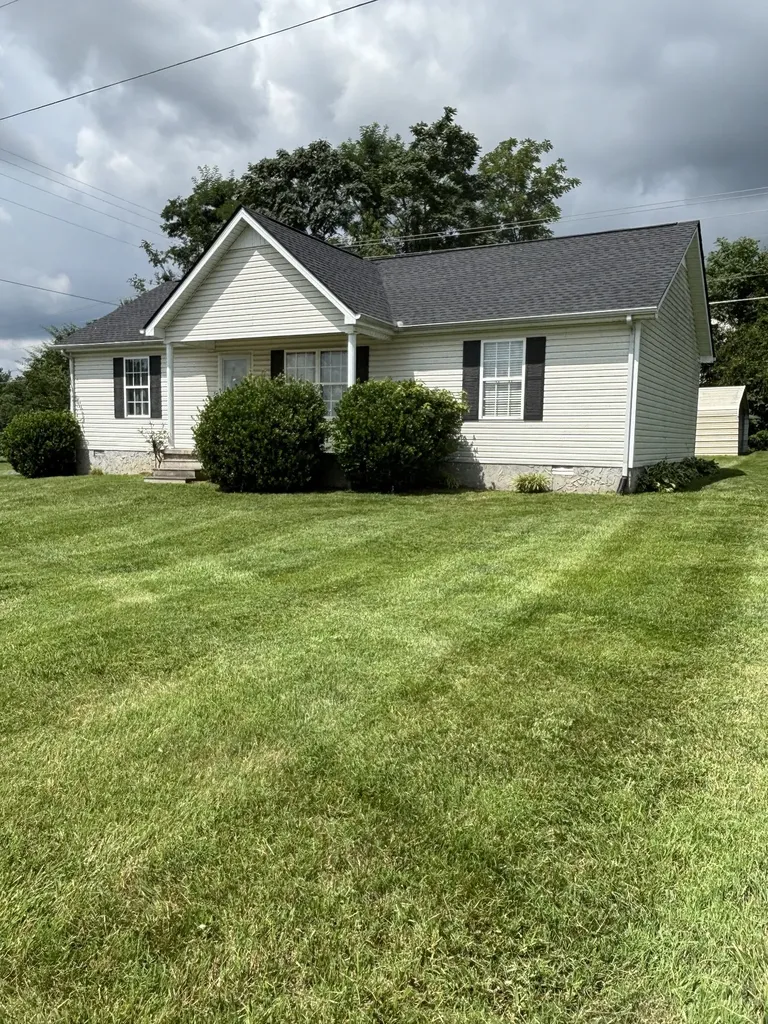 84 Kristen Drive Lafayette TN 37083