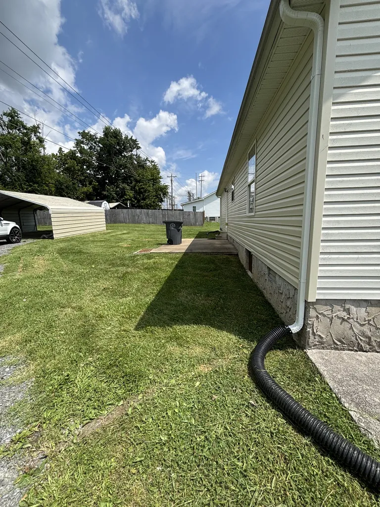 84 Kristen Drive Lafayette TN 37083