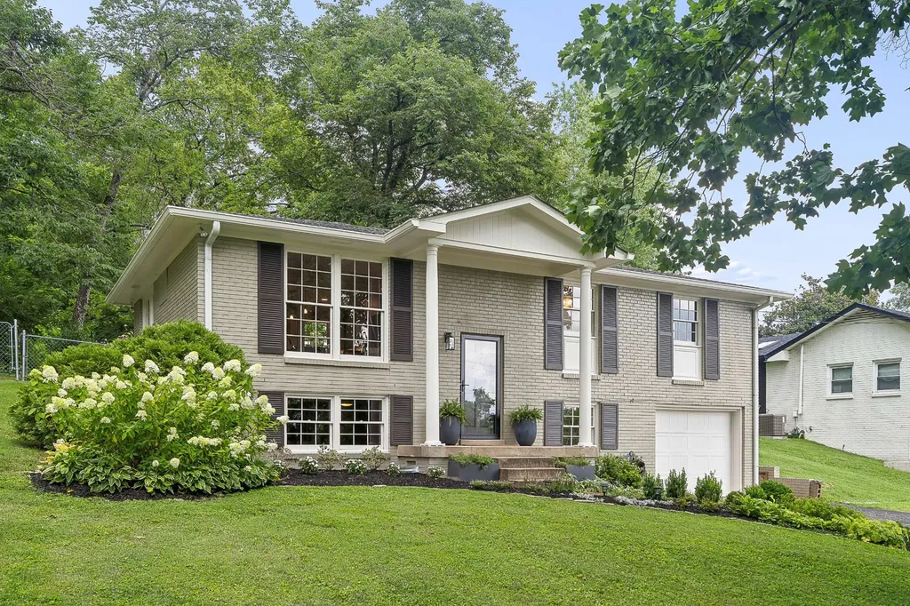 154 Lake Park Drive Nashville TN 37211