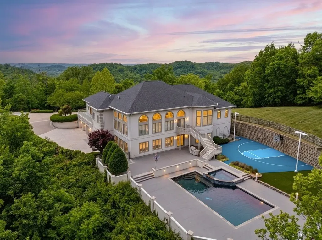 720 Valhalla Lane Brentwood TN 37027