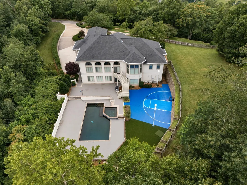 720 Valhalla Lane Brentwood TN 37027