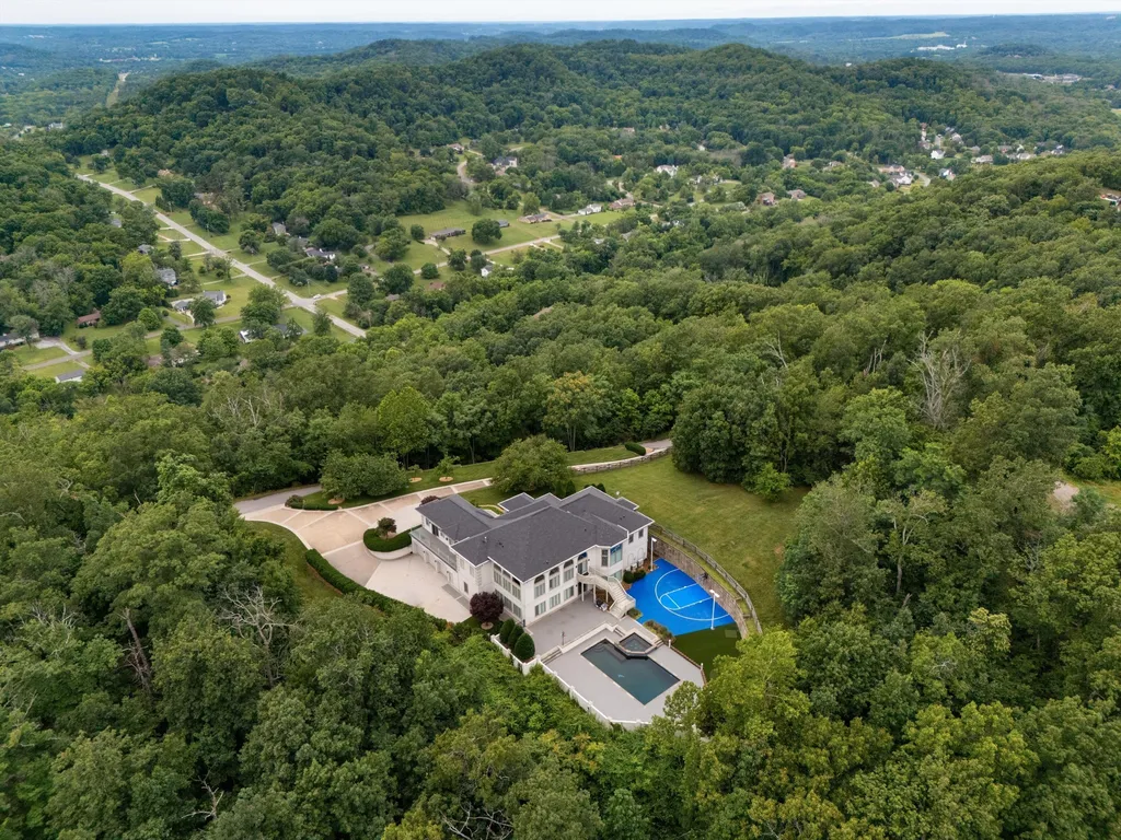 720 Valhalla Lane Brentwood TN 37027