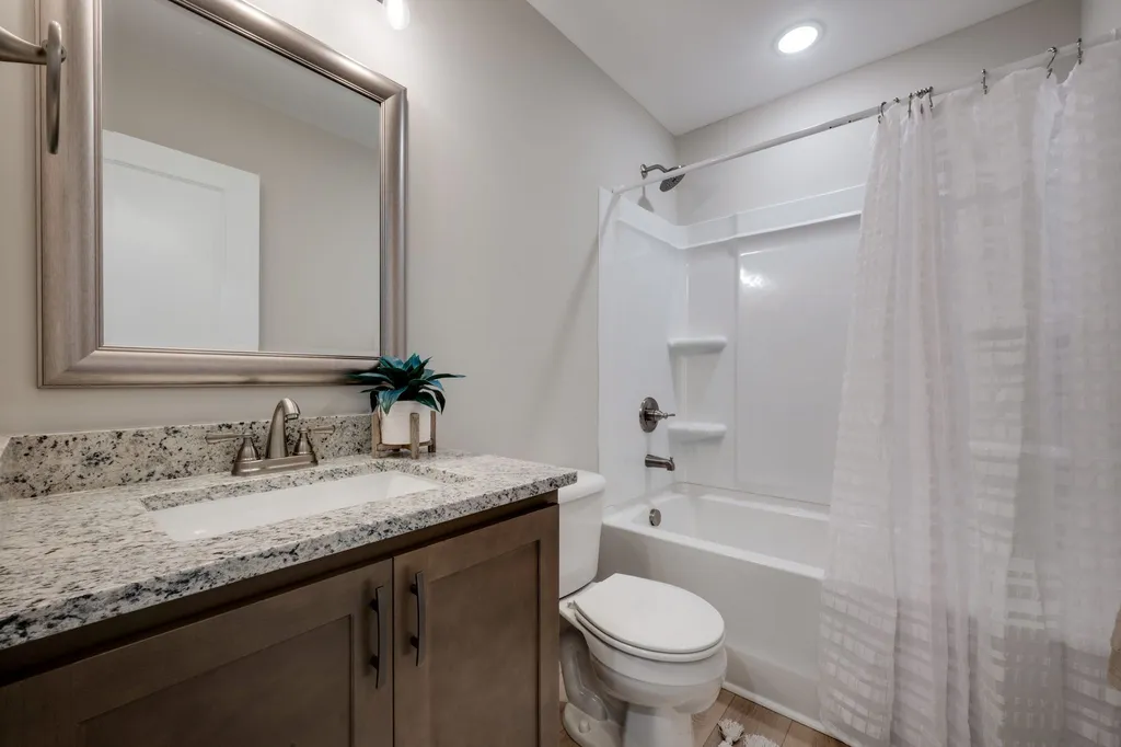 423 Via Drive Clarksville TN 37043