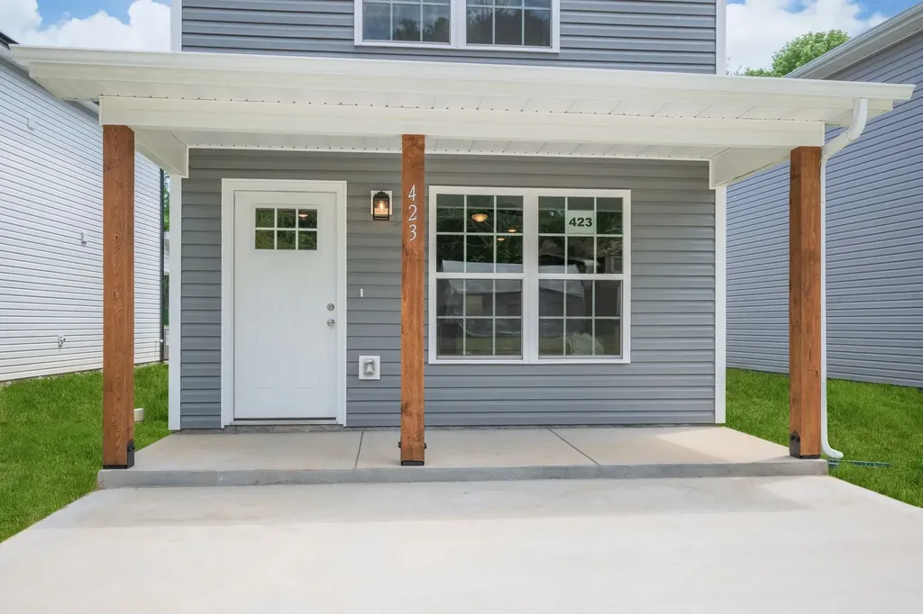 423 Via Drive Clarksville TN 37043