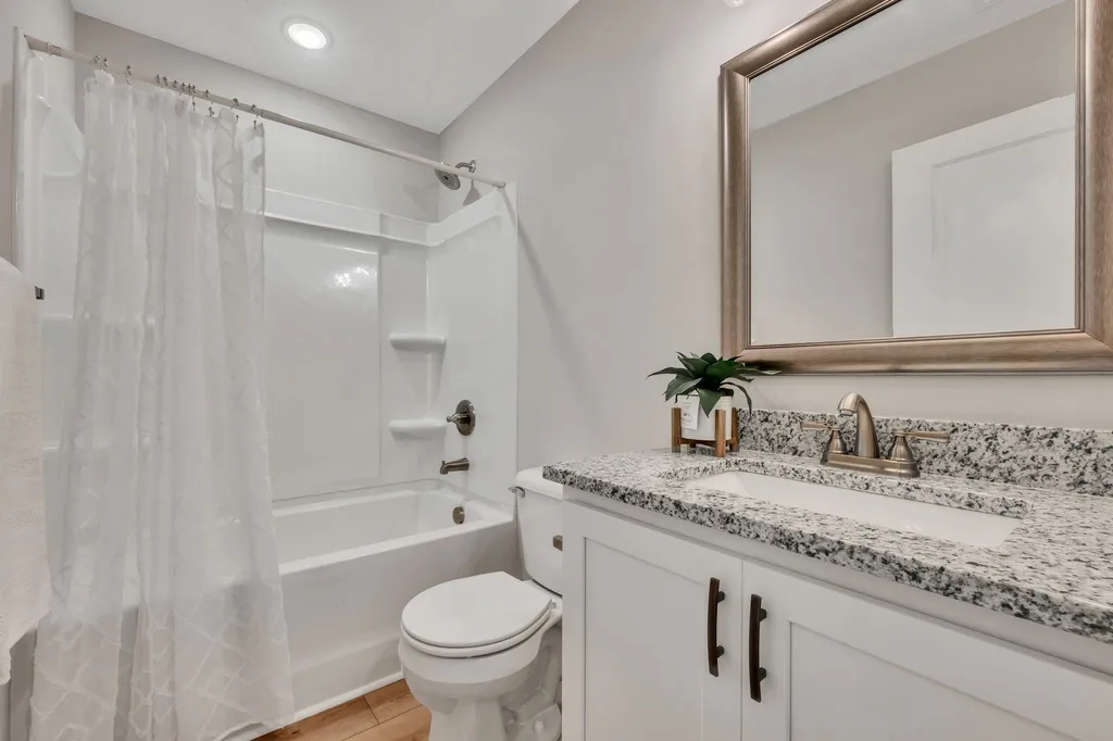 419 Via Drive Clarksville TN 37043
