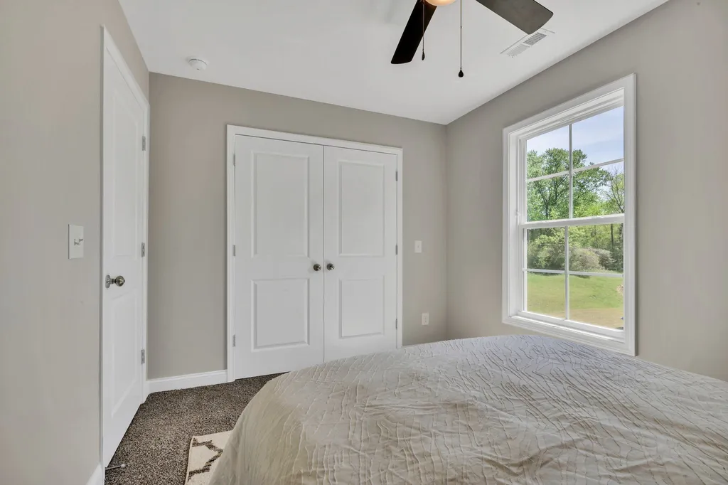 419 Via Drive Clarksville TN 37043