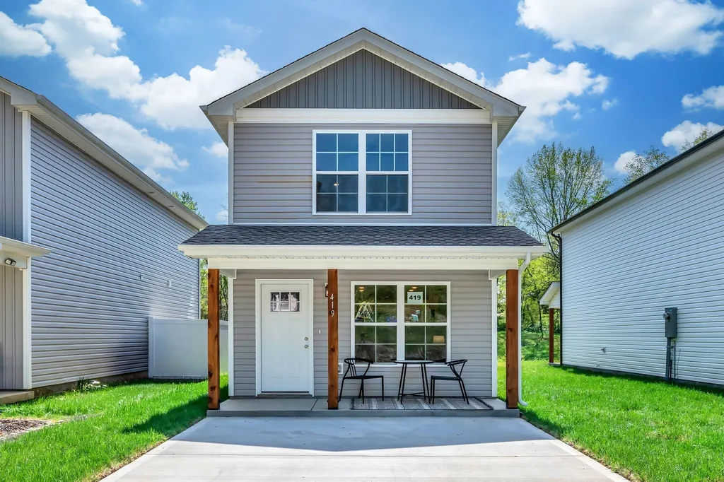419 Via Drive Clarksville TN 37043