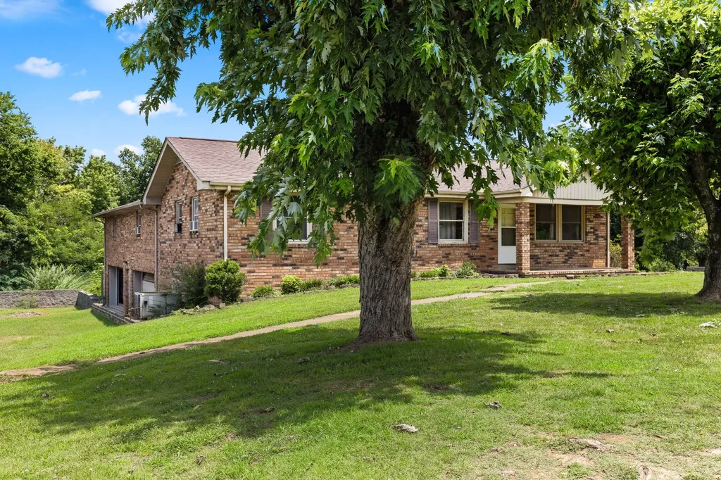 5664 Eatons Creek Road Joelton TN 37080