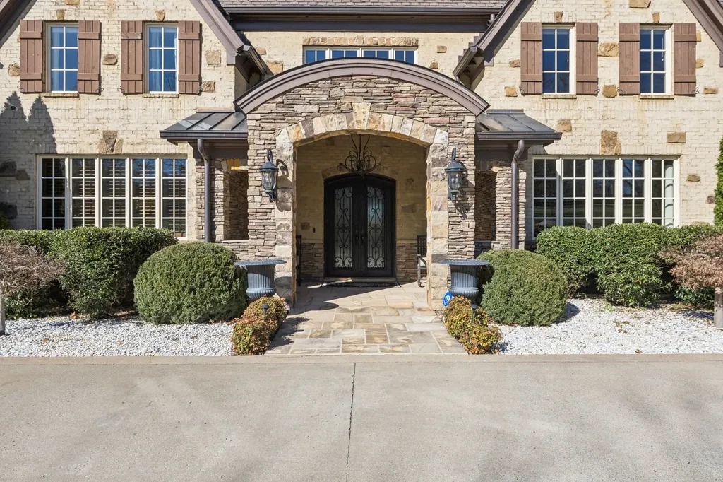 4330 N Chapel Road Franklin TN 37067