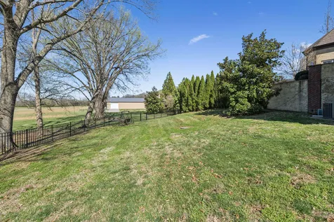 4330 N Chapel Road Franklin TN 37067