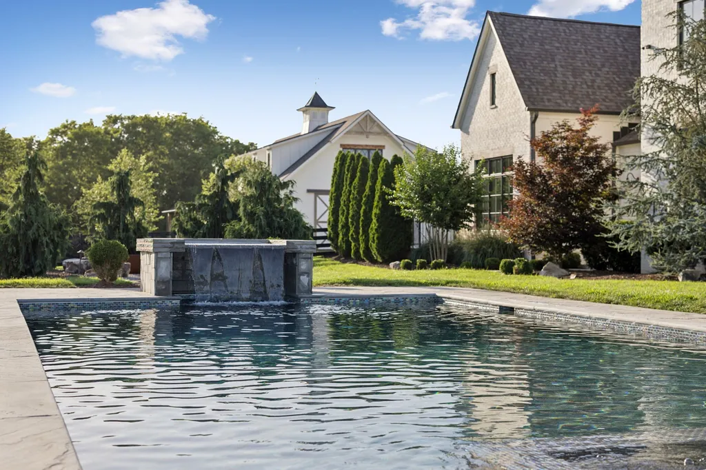 4067 Carters Creek Pike Franklin TN 37064