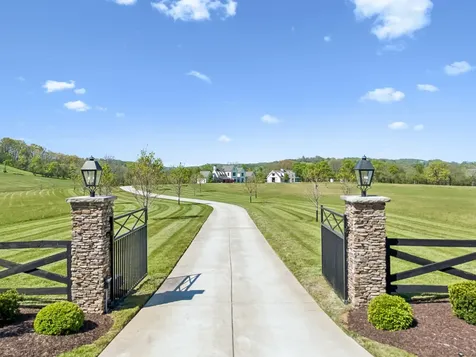4067 Carters Creek Pike Franklin TN 37064