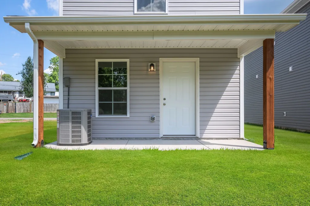 425 Via Drive Clarksville TN 37043