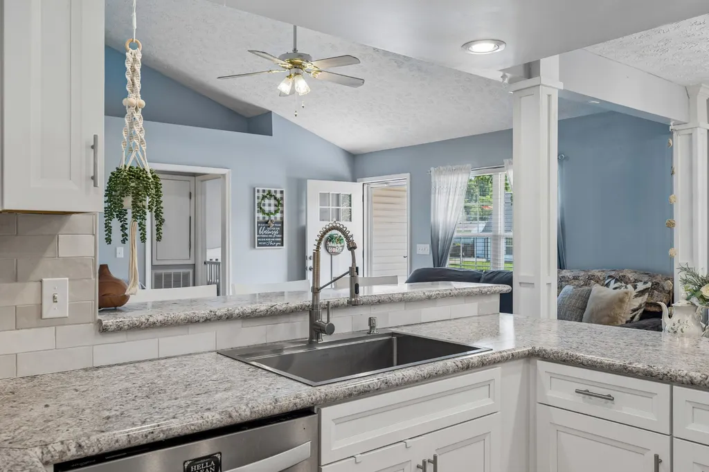 114 Kenwood Drive Portland TN 37148